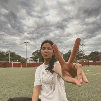 Babysitter in Cordillera: Melani Vera