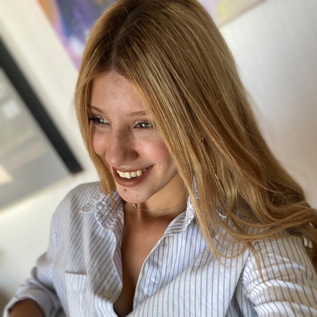 Babysitter in Casablanca: Meryem