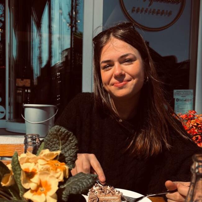 Babysitter in Balen: Gaëlle