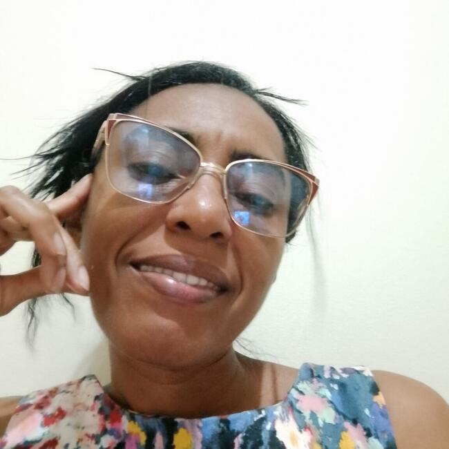 Babá em São José (São José): Maristela