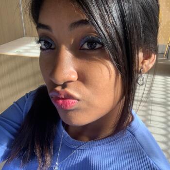 Niñera en Panamá: Mia