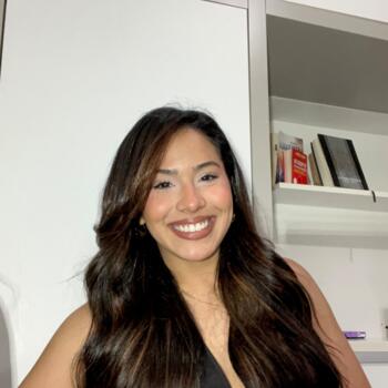 Babá Estrela (Estrela): Maria vitoria