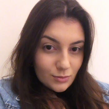 Babysitter in Palhoça: Maria Luiza