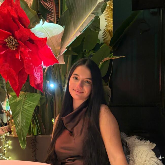 Nanny in Avignon: Johara