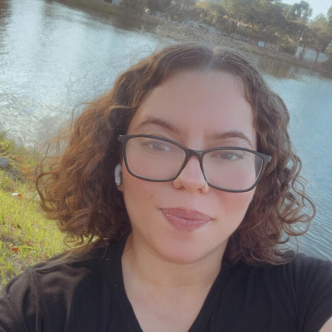Babysitter in Belo Horizonte: Stefanne