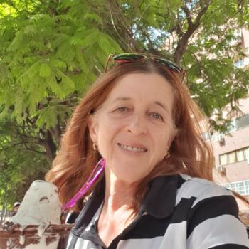 Nanny Seville: Oleksandra