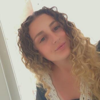 Babysitter Neuville-de-Poitou: Cléo