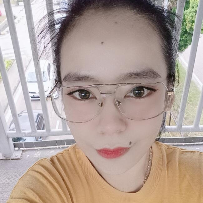 Babysitter in Masai: Intan