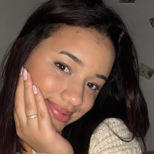 Babá em Capão da Canoa: María Eduarda