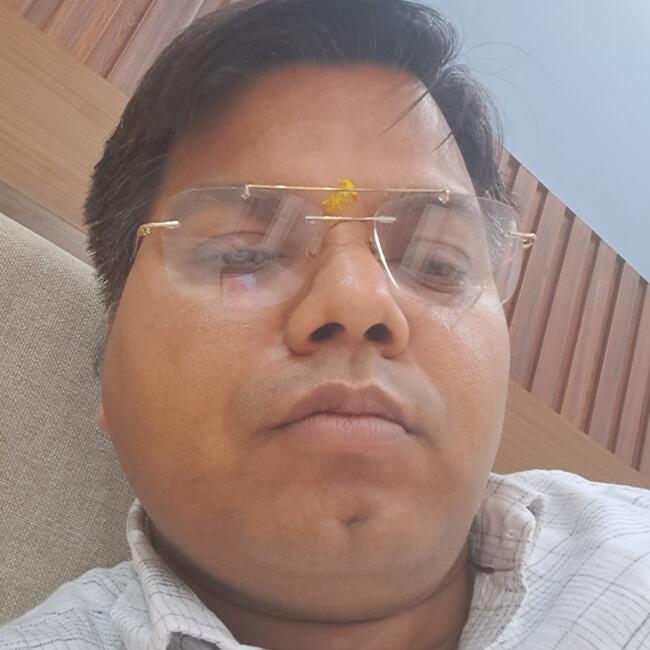 लखनऊ में बेबीसिटिंग की नौकरी: Mani kant