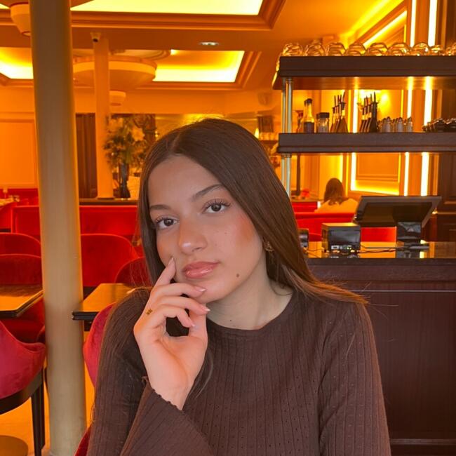 Babysitter in Vila-real: Iman