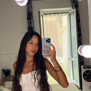 Babysitter a Ceriale: Siham