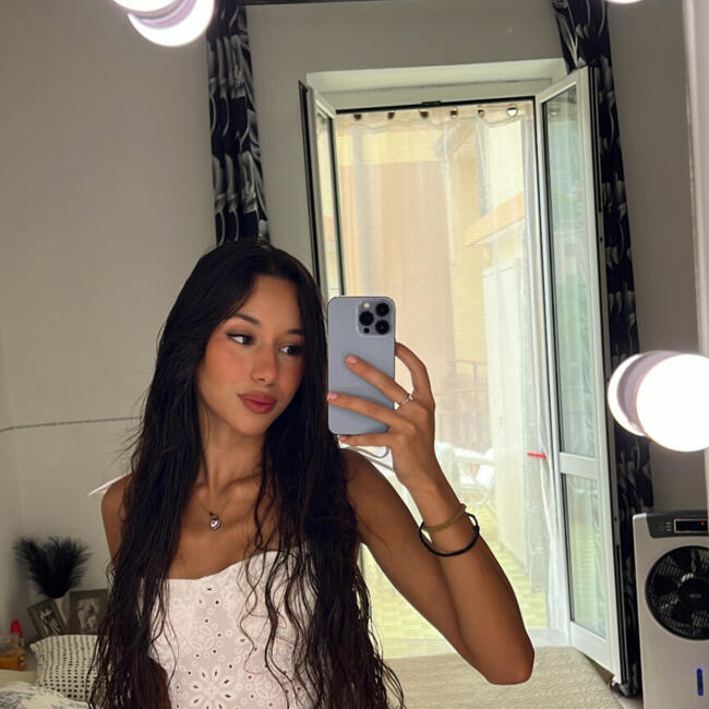 Babysitter a Ceriale: Siham