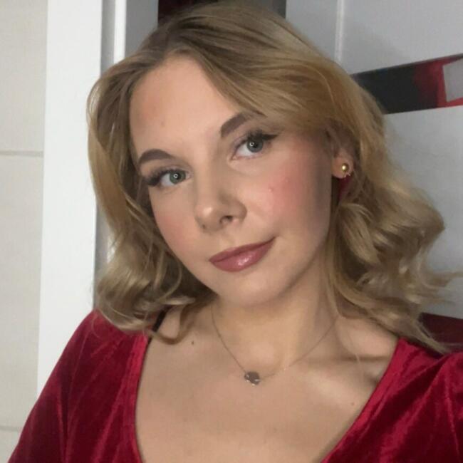 Opiekunka do dziecka w Gdynia: Karolina