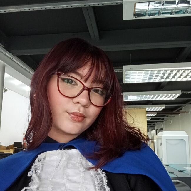 Babysitter in Praia Grande: Angélica