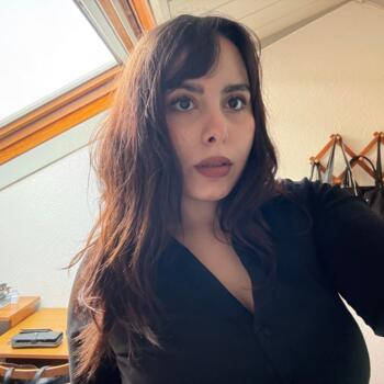 Babysitter Messina: Linda