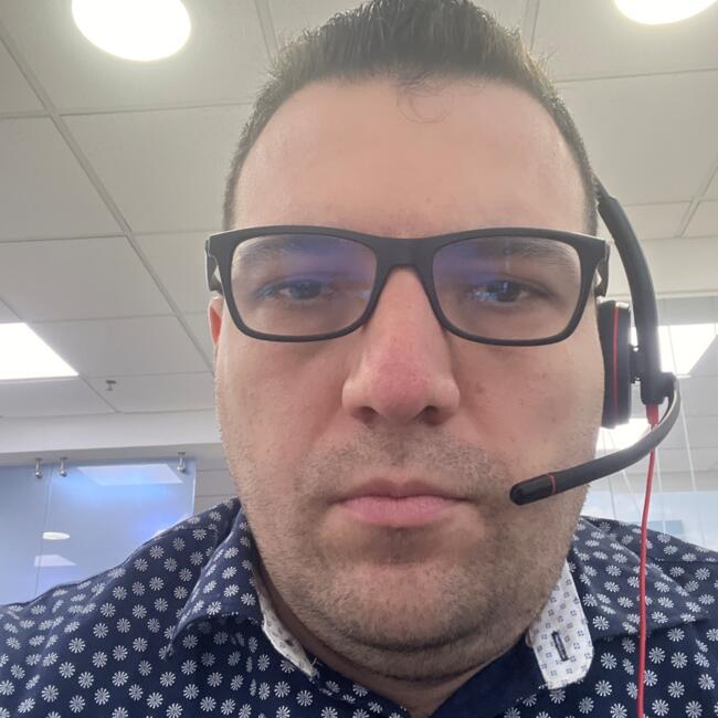 Trabajo para niñera en Piedecuesta: Ivan camilo