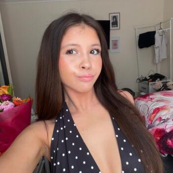 Babysitter in Palmerston North: Emily