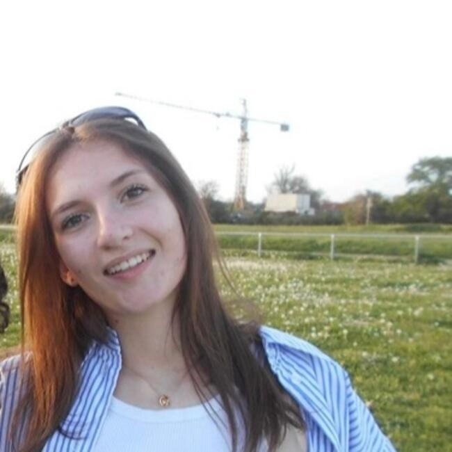 Babysitter in Strasbourg: Mathilde