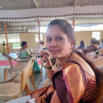 बेबीसिटर बम्बई: Nita Kiran bandal