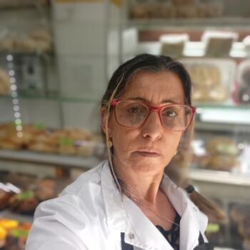 Babysitter in Ciudad de la Costa: Rosario