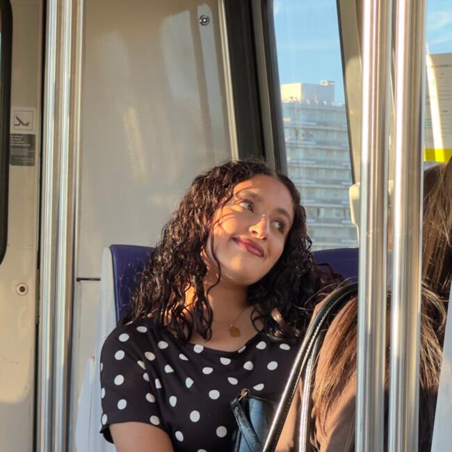 Baby-sitter à Gennevilliers: Hania