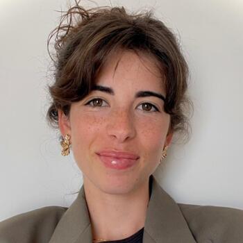 Babysitter em Lisboa: Ines