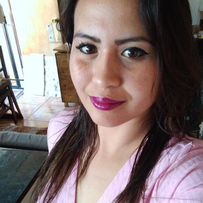 Babysitter in Peñaflor: Yenifer