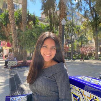 Niñera en Elche: Carla