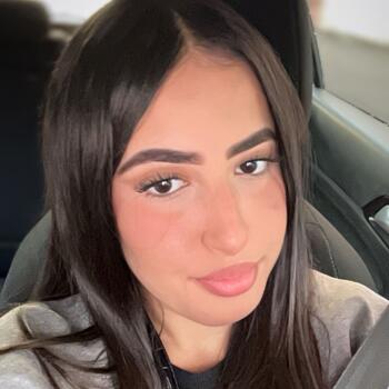 Babysitter in Villeneuve-sur-Lot: Sarah