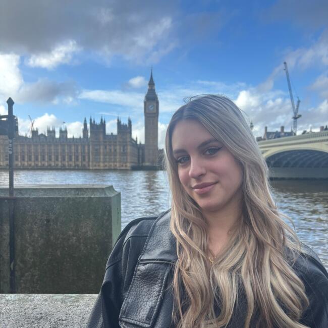 Oppas in Riel (Goirle): Emma