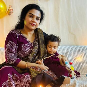 माता-पिता ग्रेटर नोएडा: PRIYA