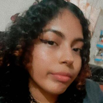 Babysitter in Milagro: Anthonella