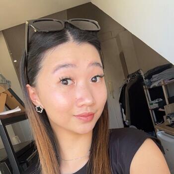 Babysitter in Nantes: Aurore