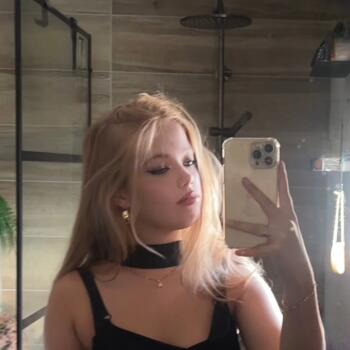 Babysitter in Spijkenisse: Nina