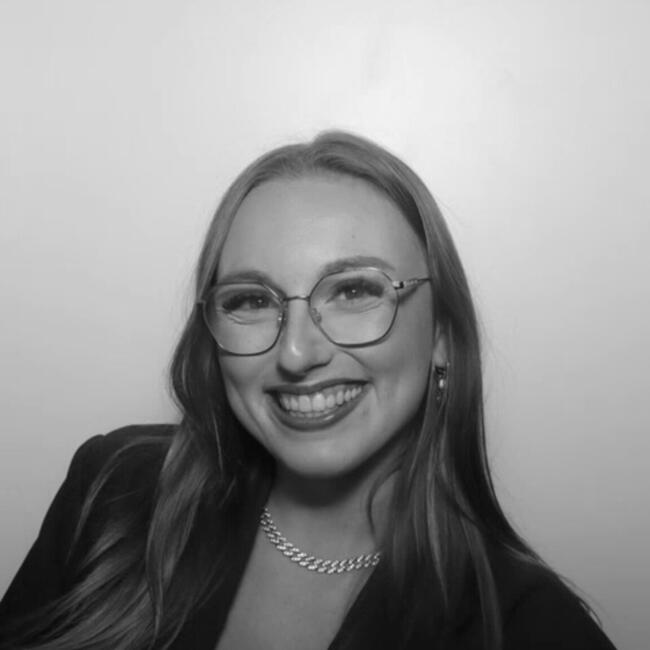 Babysitter in Edegem: Lyndsay