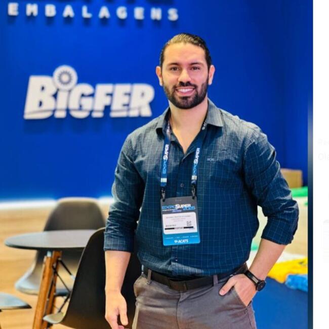 Babysitting job in Jaraguá do Sul: Omar