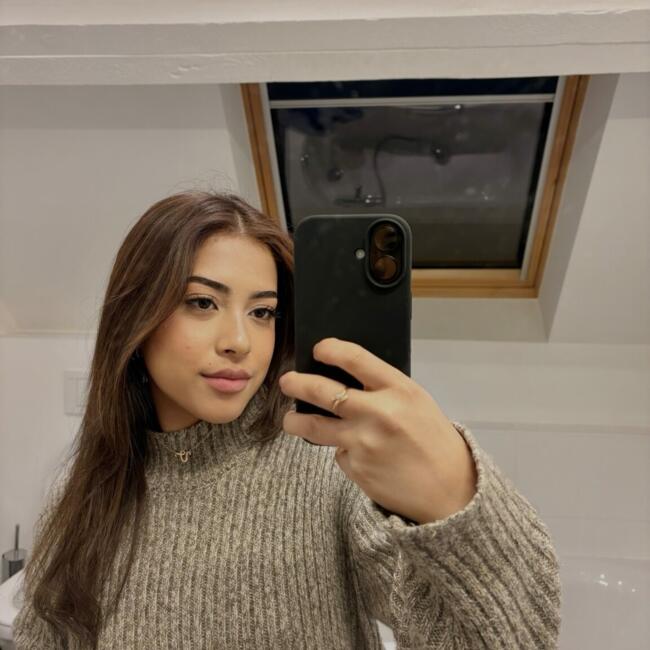 Babysitter in Bergen: Vania