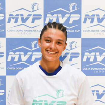 Babysitter in Matosinhos Municipality: Inês