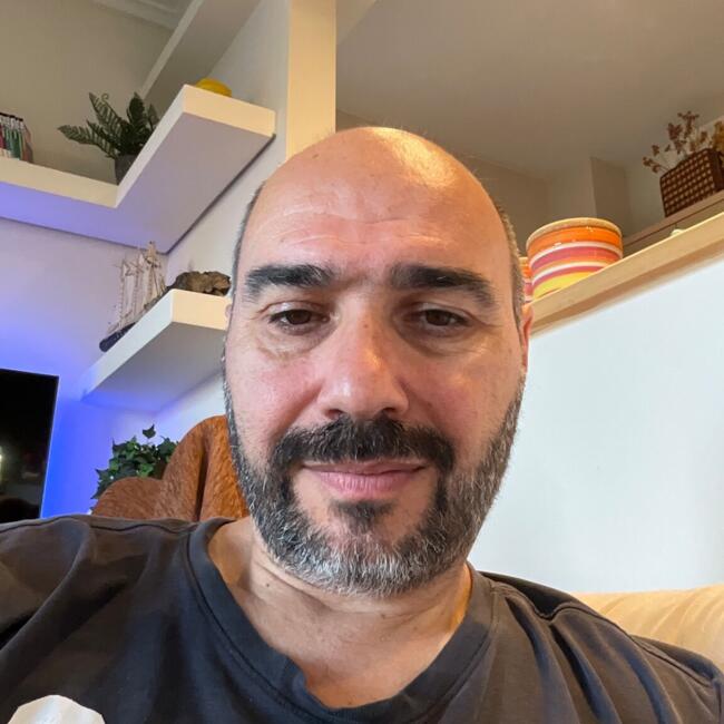 Δουλειά για babysitter στην περιοχή Ποσειδωνία: Antonis