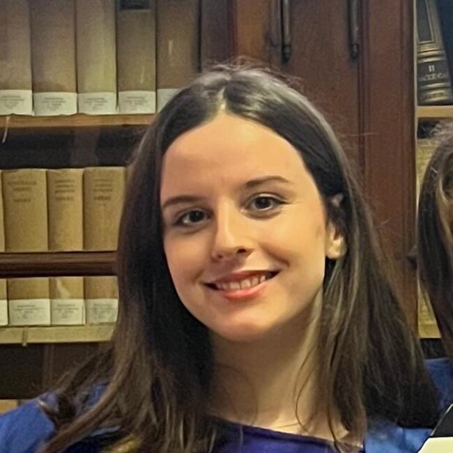 Babysitter a Como: Vittoria