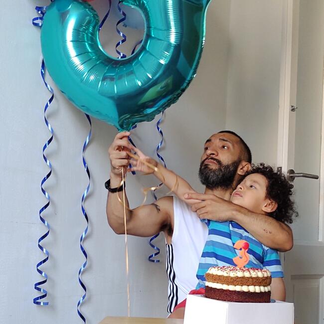 Trabajo de canguro en Barcelona: John