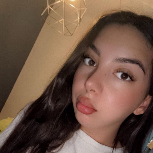 Babysitter in Herstal: Sara