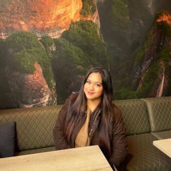 Babysitter in Voisins-le-Bretonneux: Melry