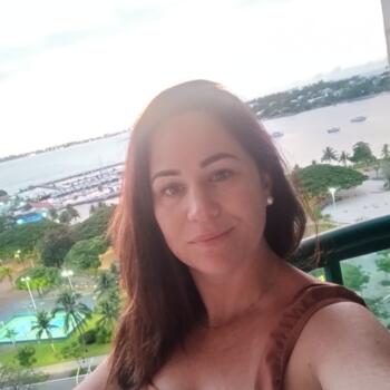 Babysitter in Portão: Tatiane