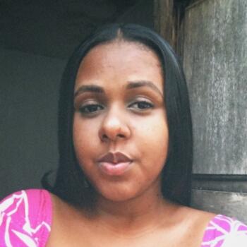 Babysitter in Feira de Santana: Larissa Ferreira de Jesus