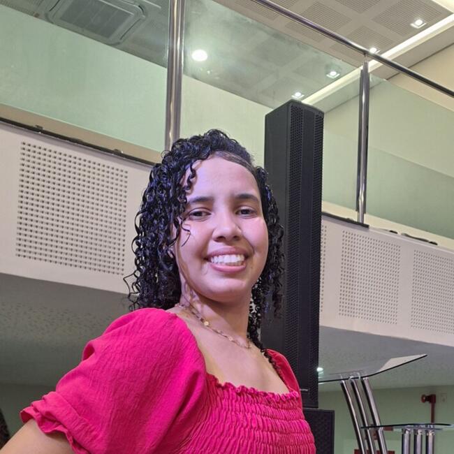 Babysitter in Aparecida de Goiânia: Nillieny