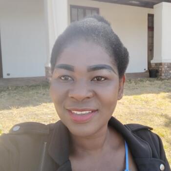 Babysitter Cape Town: Patricia Sandfore Banda