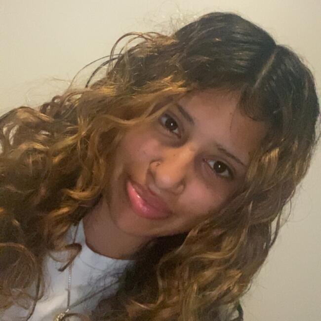 Babysitter in Gold Coast: Keira