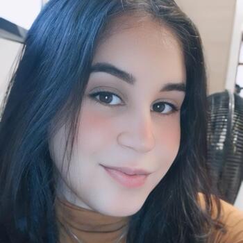 Babá em Carapicuíba: Bruna